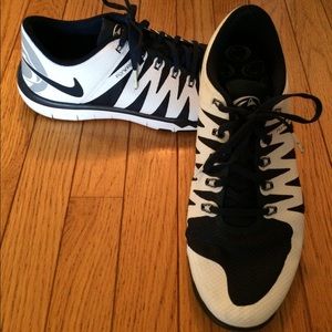 Men’s Nike Penn State sneakers